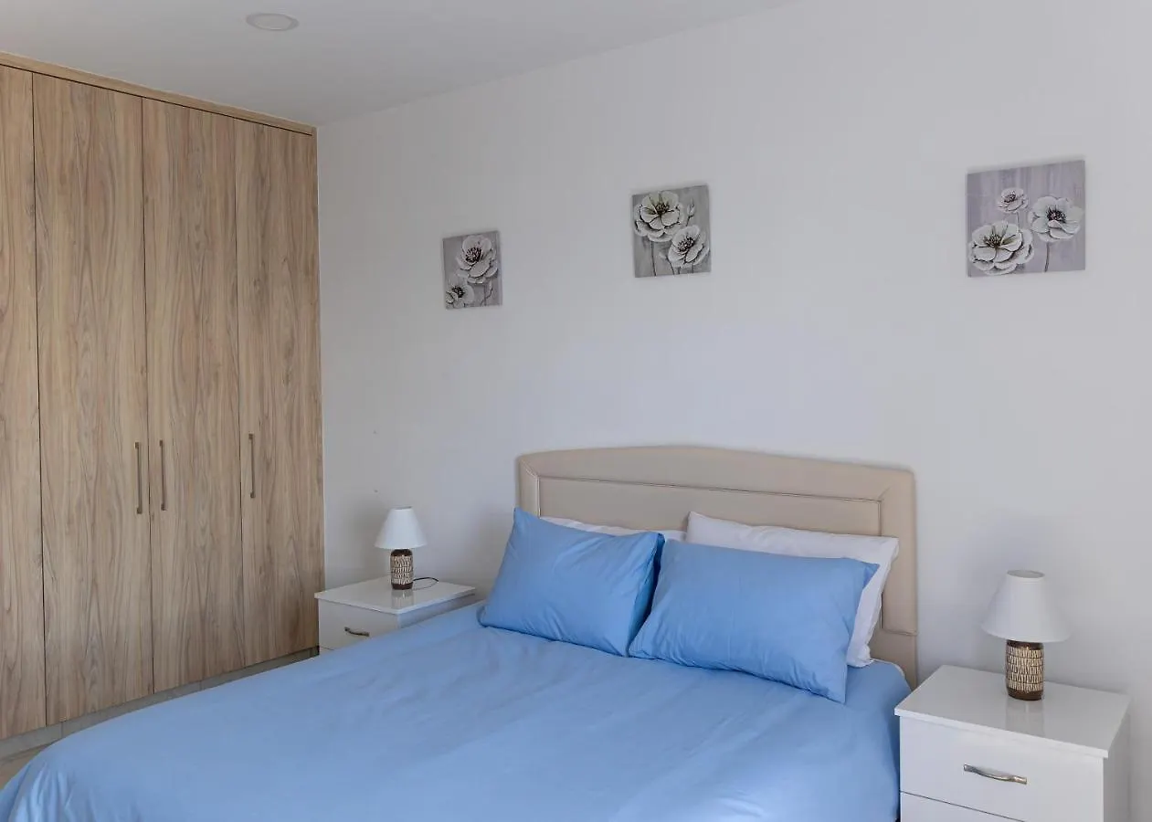 Larnaca Beachhouse