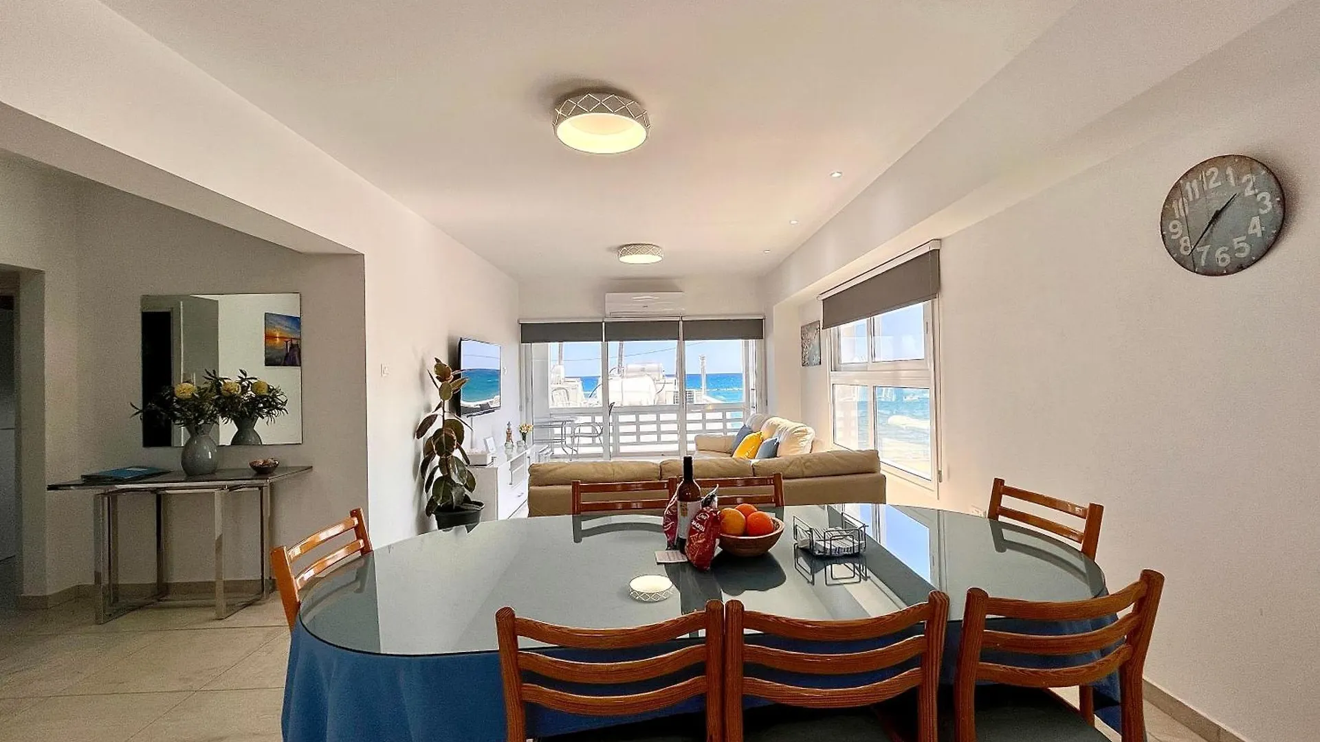 Larnaca Beachhouse